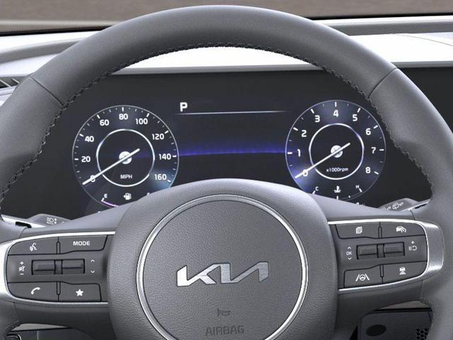 Photo of 2025 Glacial White Pearl Kia Sportage