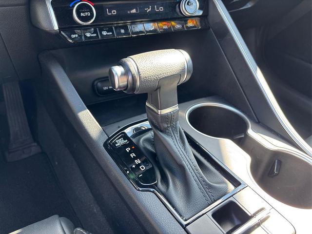 Photo of 2024 Wolf Gray Kia K5