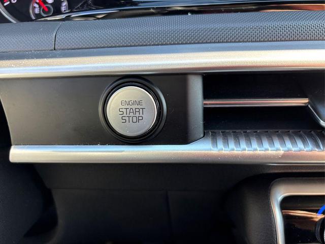 Photo of 2024 Wolf Gray Kia K5