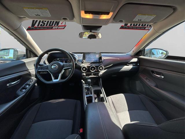 Photo of 2022 Gun Metallic Nissan Sentra