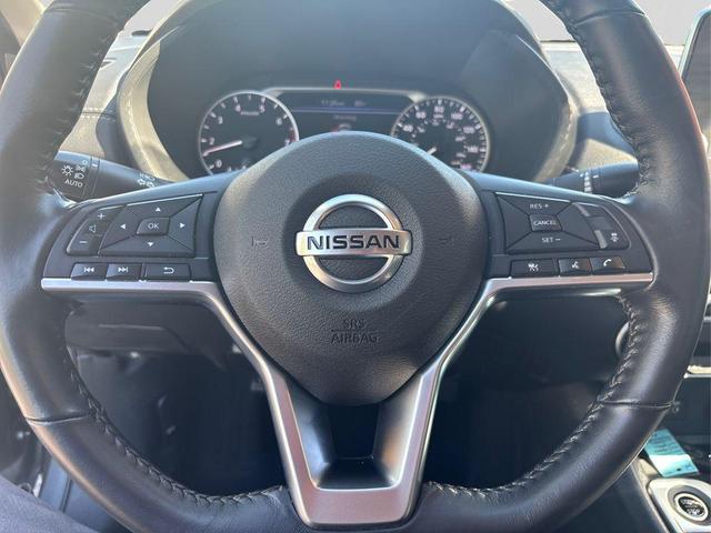 Photo of 2022 Gun Metallic Nissan Sentra