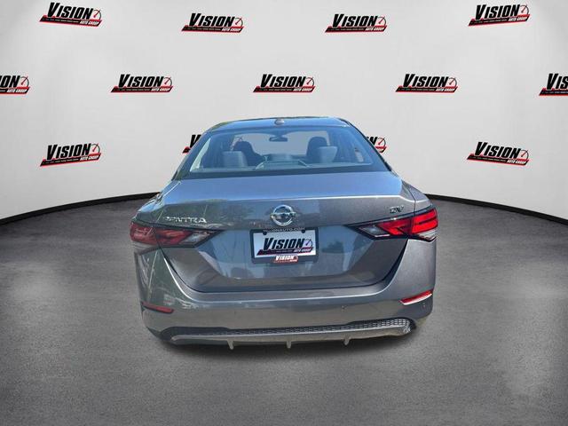 Photo of 2022 Gun Metallic Nissan Sentra