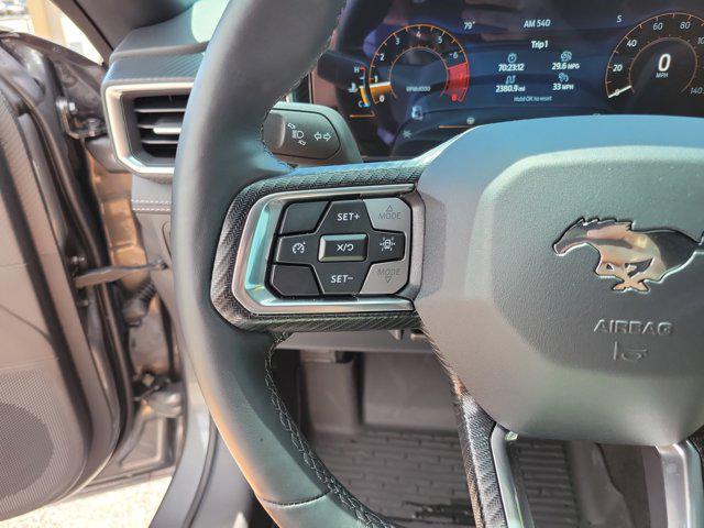 Photo of 2025 Gray Metallic Ford Mustang