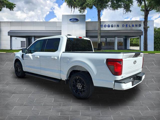Photo of 2025 Oxford White Ford F-150