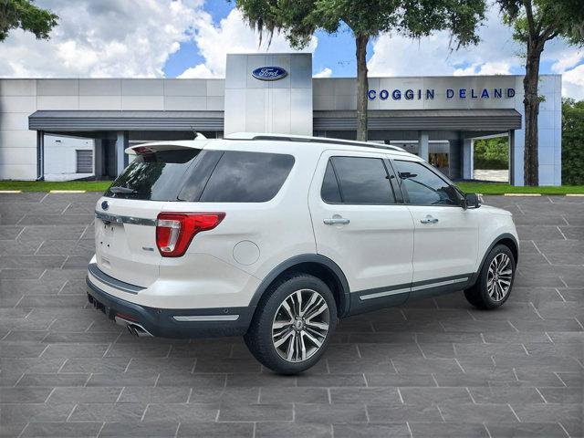 Photo of 2018 White Platinum Metallic Tri-Coat Ford Explorer