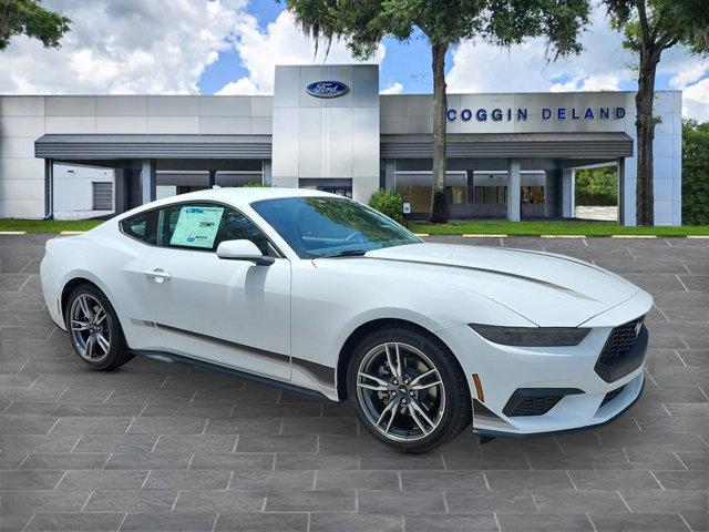 Photo of 2025 Oxford White Ford Mustang