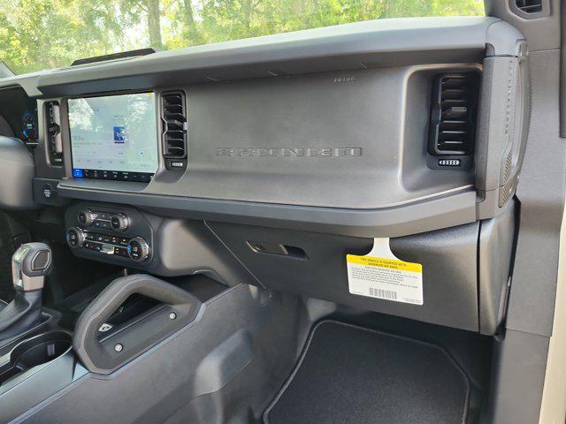 Photo of 2025 Desert Sand Ford Bronco