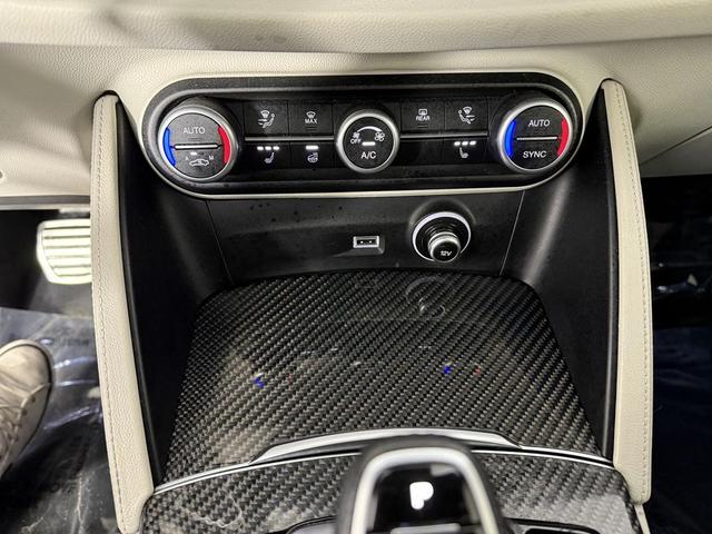 Photo of 2021 Trofeo White Tri-Coat Alfa Romeo Stelvio