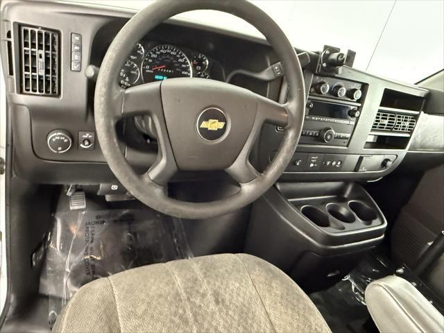Photo of 2020 Summit White Chevrolet Express 2500