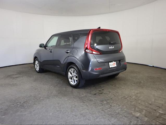 Photo of 2022 Gravity Gray Kia Soul