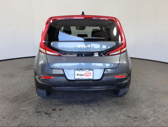 Photo of 2022 Gravity Gray Kia Soul