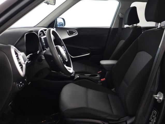 Photo of 2022 Gravity Gray Kia Soul