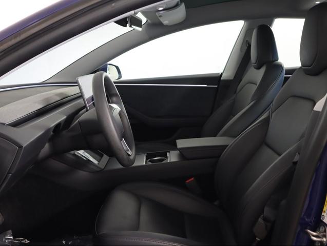 Photo of 2024 Deep Blue Metallic Tesla Model 3