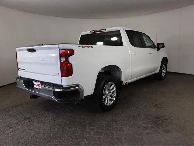 Photo of 2024 Summit White Chevrolet Silverado 1500