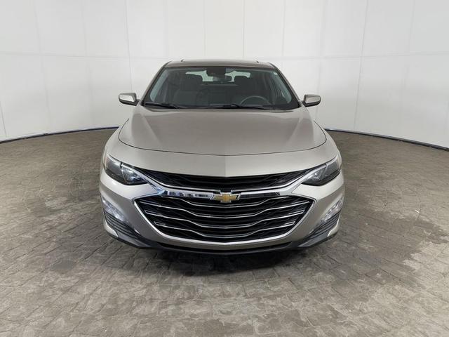Photo of 2023 Mineral Gray Metallic Chevrolet Malibu