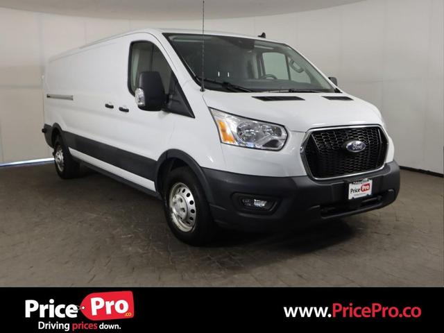 Photo of 2022 Oxford White Ford Transit-250