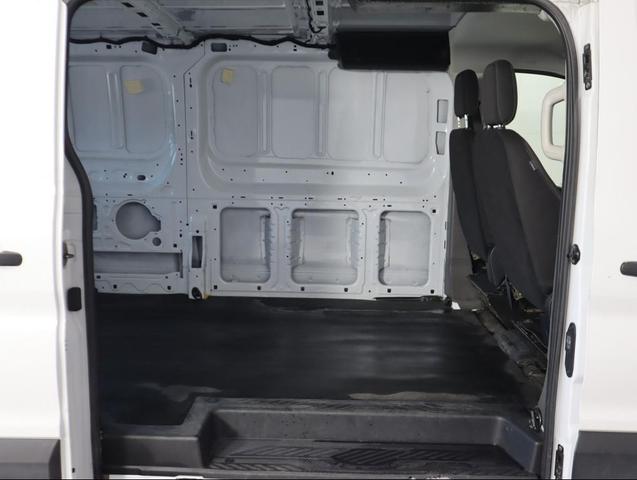 Photo of 2022 Oxford White Ford Transit-250