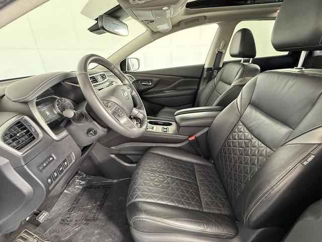 Photo of 2022 Pearl White Tricoat Nissan Murano