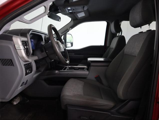 Photo of 2023 Rapid Red Metallic Tinted Clearcoat Ford F-250