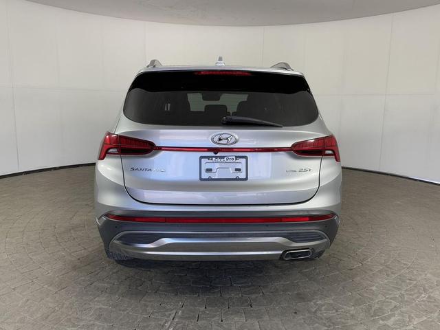 Photo of 2023 Shimmering Silver Hyundai SANTA FE