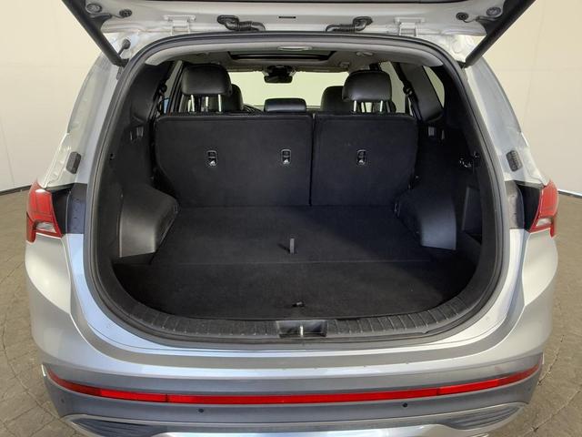Photo of 2023 Shimmering Silver Hyundai SANTA FE