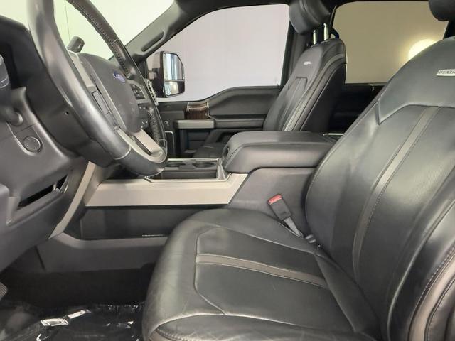 Photo of 2017 Shadow Black Ford F-450