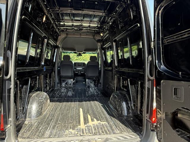 Photo of 2020 Jet Black Mercedes-Benz Sprinter 2500