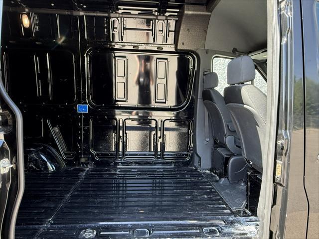 Photo of 2020 Jet Black Mercedes-Benz Sprinter 2500