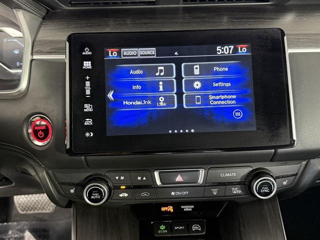 Photo of 2018 Crystal Black Pearl Honda Clarity Plug-In Hybrid