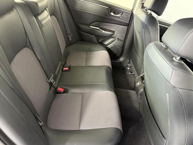 Photo of 2018 Crystal Black Pearl Honda Clarity Plug-In Hybrid