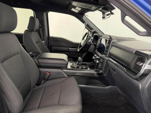 Photo of 2022 Atlas Blue Metallic Ford F-150
