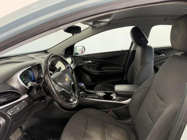 Photo of 2018 Green Mist Metallic Chevrolet Volt