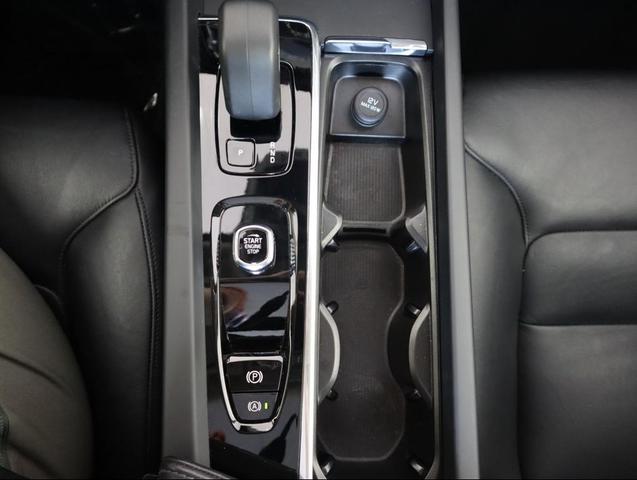 Photo of 2024 Thunder Grey Metallic Volvo S60