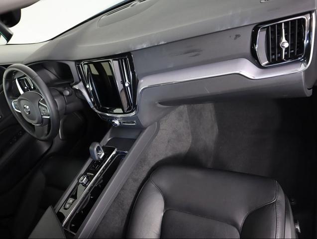 Photo of 2024 Thunder Grey Metallic Volvo S60