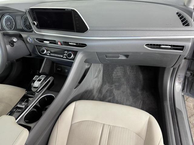 Photo of 2023 Hampton Gray Hyundai SONATA