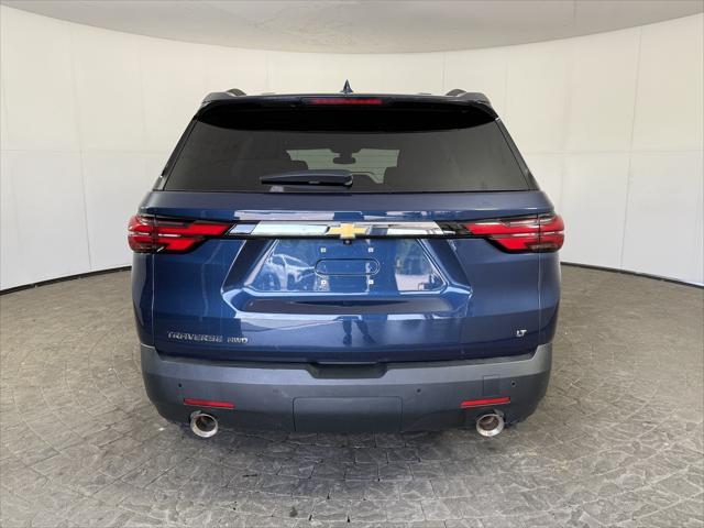 Photo of 2022 Northsky Blue Metallic Chevrolet Traverse