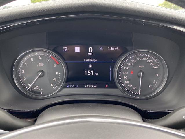 Photo of 2021 Crystal White Tricoat Cadillac XT5