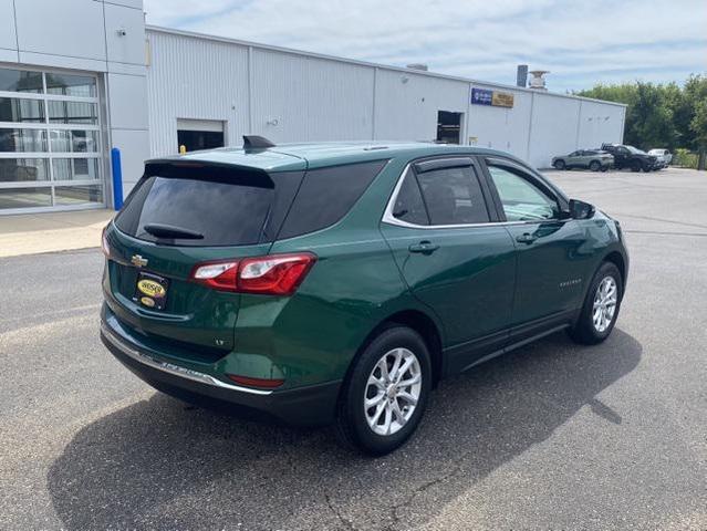 Photo of 2019 Ivy Metallic Chevrolet Equinox