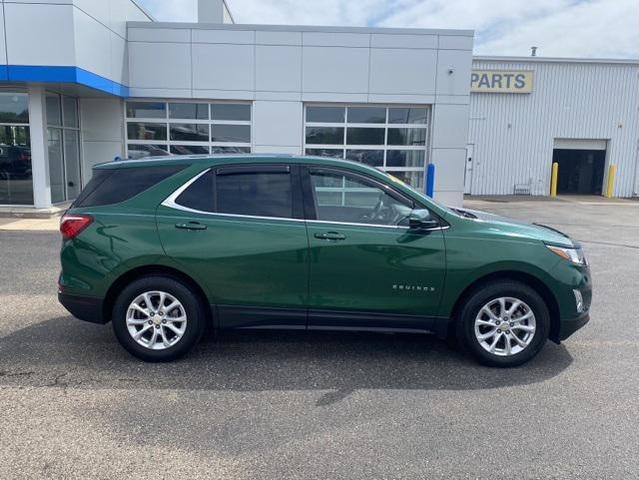 Photo of 2019 Ivy Metallic Chevrolet Equinox