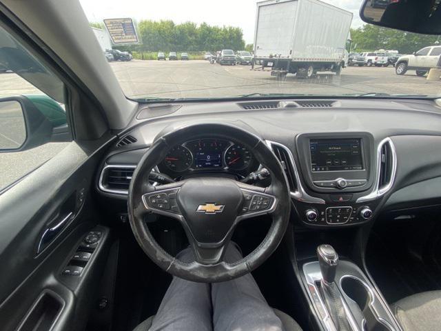 Photo of 2019 Ivy Metallic Chevrolet Equinox