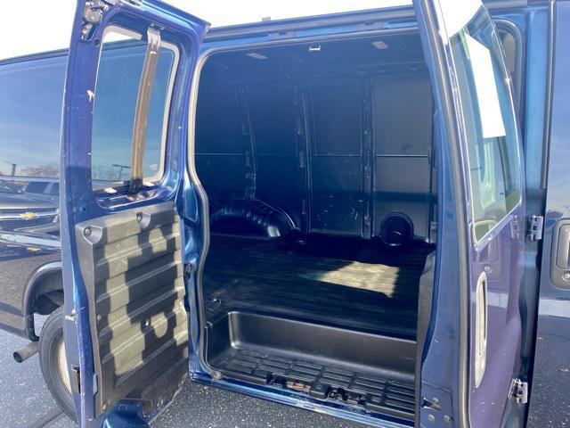 Photo of 2020 01u Chevrolet Express 2500