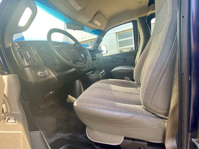 Photo of 2020 01u Chevrolet Express 2500