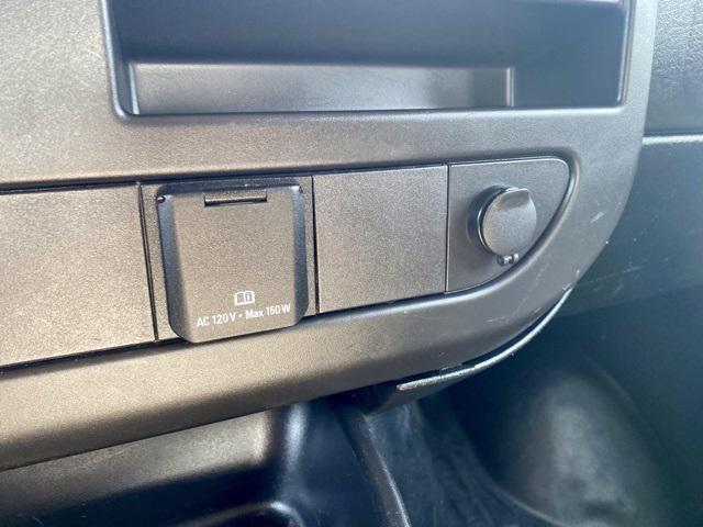Photo of 2020 01u Chevrolet Express 2500