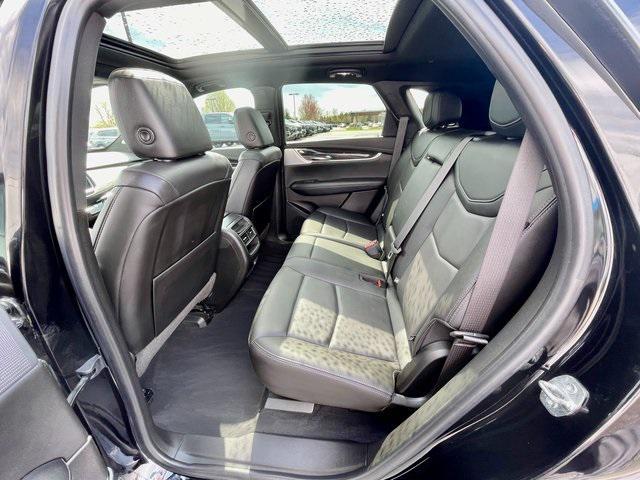 Photo of 2021 Stellar Black Metallic Cadillac XT5