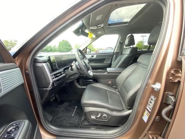 Photo of 2024 Earthy Brass Matte Hyundai SANTA FE