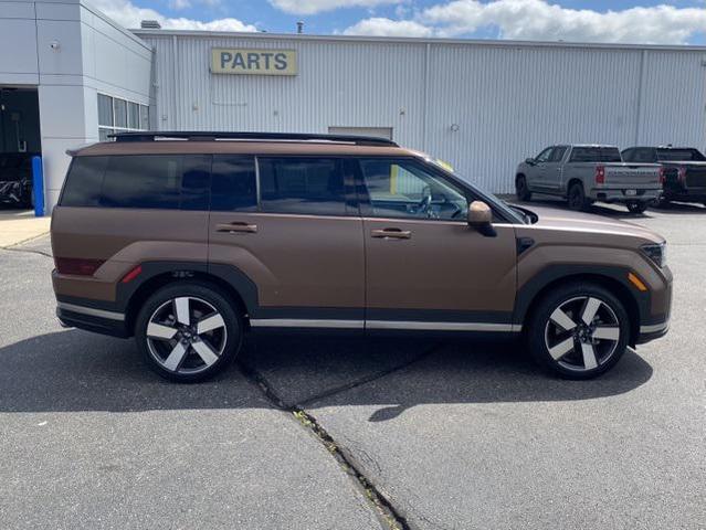 Photo of 2024 Earthy Brass Matte Hyundai SANTA FE