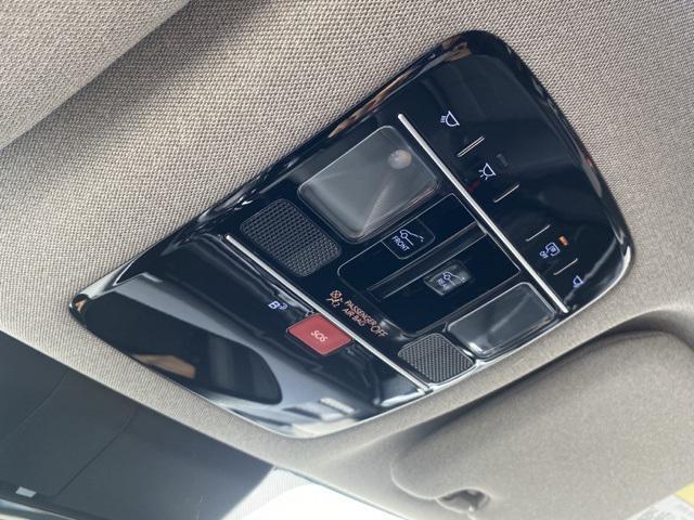 Photo of 2024 Earthy Brass Matte Hyundai SANTA FE