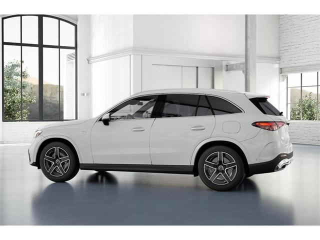 Photo of 2025 Polar White Mercedes-Benz GLC 350e