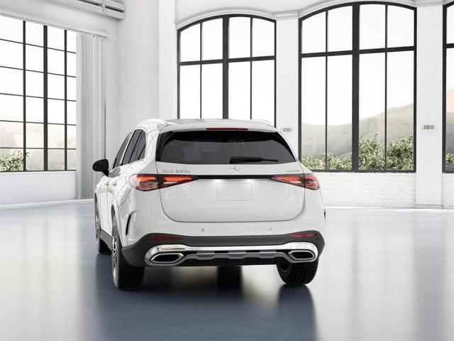 Photo of 2025 Polar White Mercedes-Benz GLC 350e