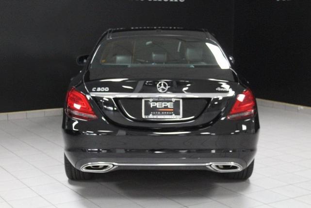 Photo of 2021 Black Mercedes-Benz C-Class